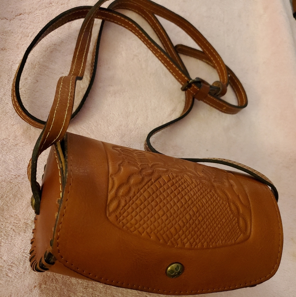 PATRICIA NASH REAL 100% LEATHER MINI BARREL BAG LIKE NEW SHOULDER CROSSBODY BAG